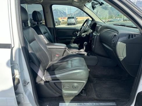 Used 2005 Chevrolet TrailBlazer LT image 15