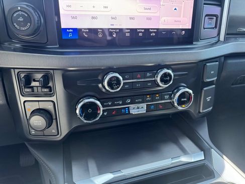 Used 2026 Ford F250 Platinum AWD/4WD image 13