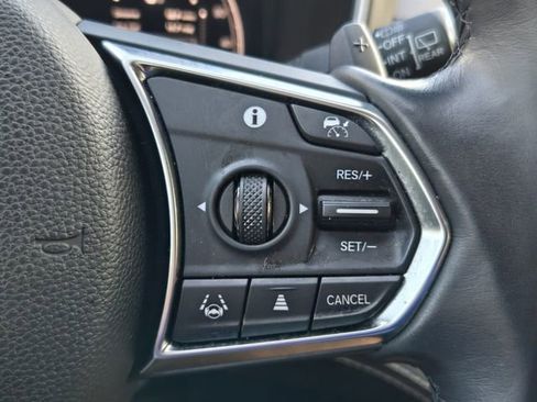Used 2024 Acura MDX SH-AWD w/ Advance Package image 23