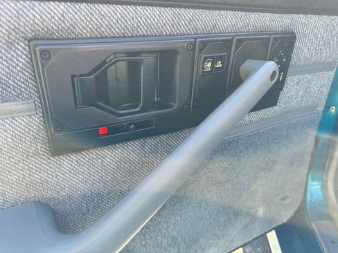 Used 1991 Chevrolet Camaro RS image 32