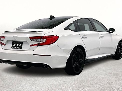Used 2020 Honda Accord Sport image 2