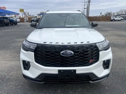 New 2026 Ford Explorer ST w/ Sun And Sound Package