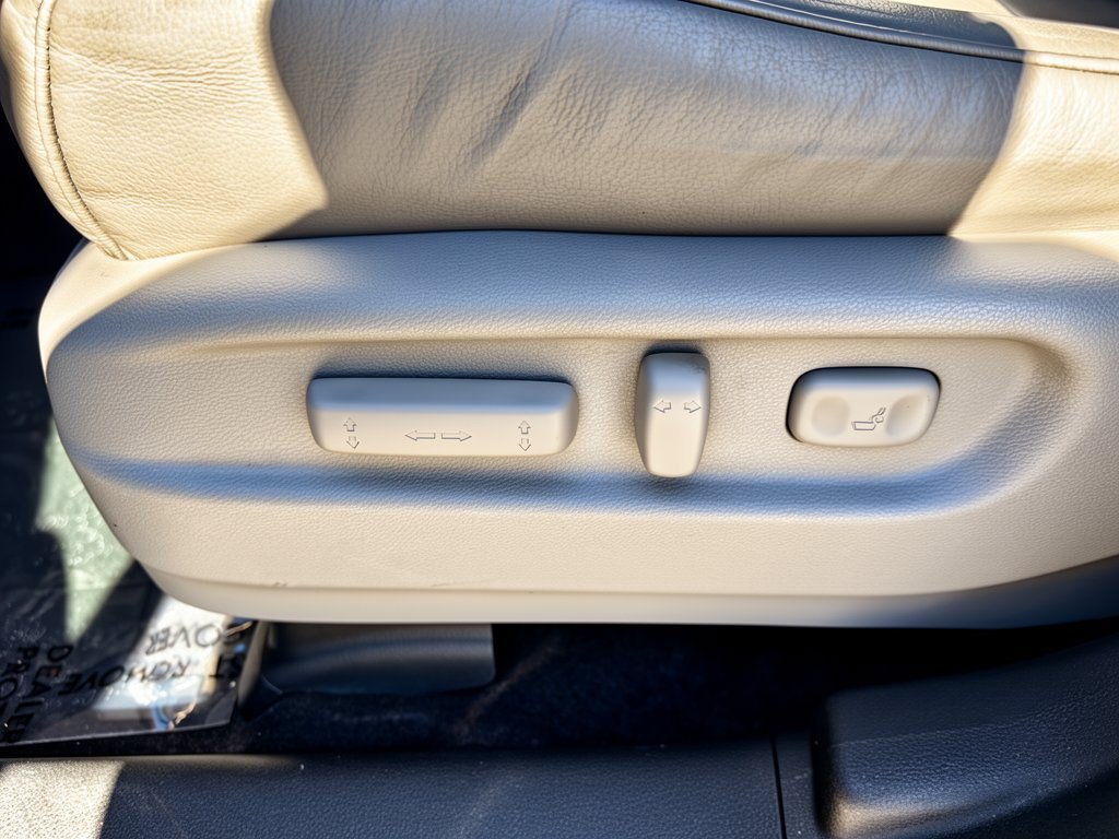 Used 2016 Honda Pilot Touring image 16