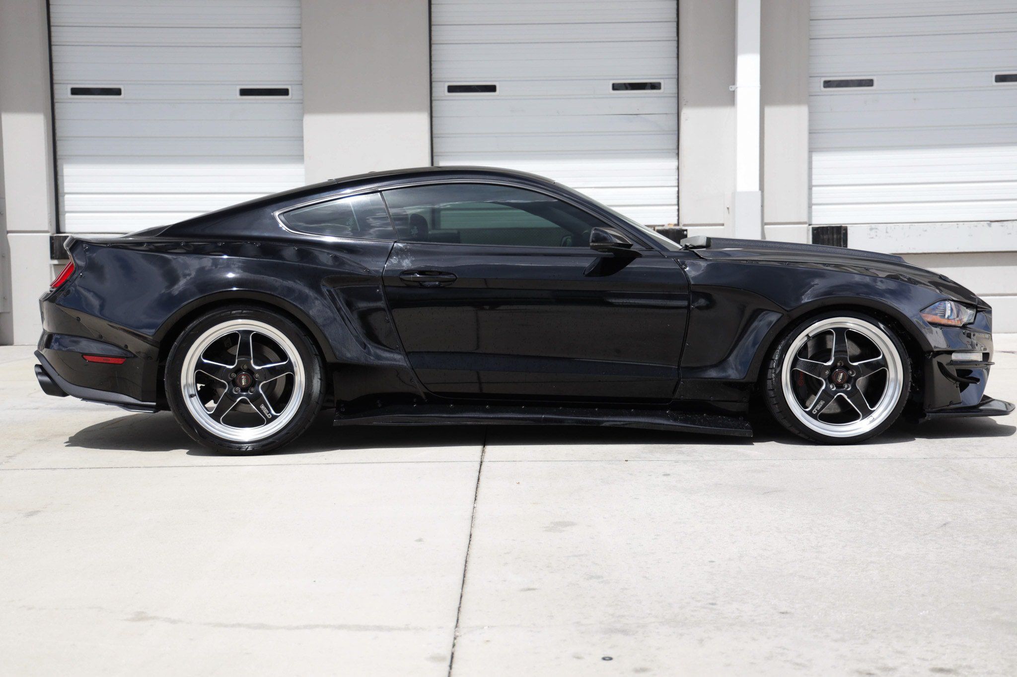 Used 2020 Ford Mustang GT Premium w/ GT Performance Package RWD image 15