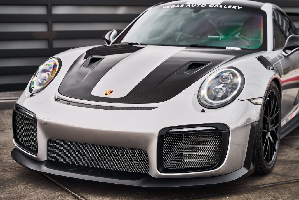 Used 2019 Porsche 911 GT2 RS RWD image 6
