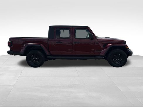 Used 2021 Jeep Gladiator Sport AWD/4WD image 21