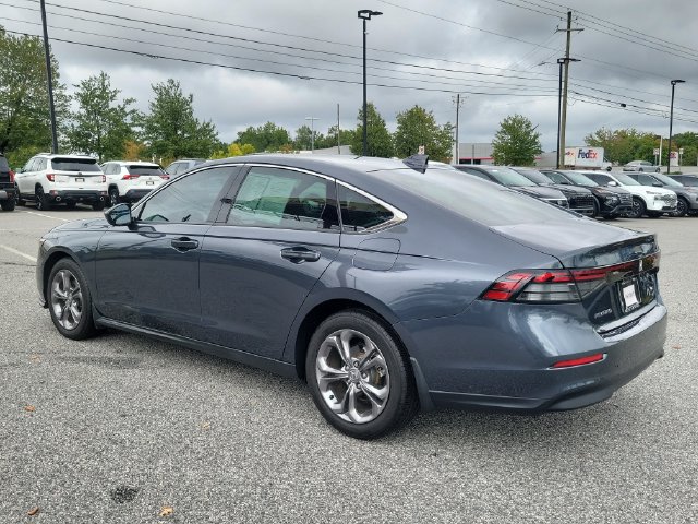 Used 2024 Honda Accord EX image 6