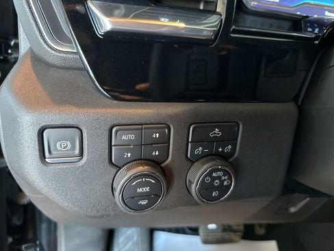 Used 2023 Chevrolet Silverado 1500 RST w/ Convenience Package II image 15