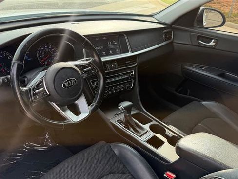 Used 2019 Kia Optima S w/ S Panoramic Sunroof Package FWD image 11