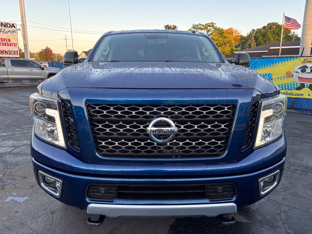 Used 2019 Nissan Titan PRO-4X AWD/4WD image 12