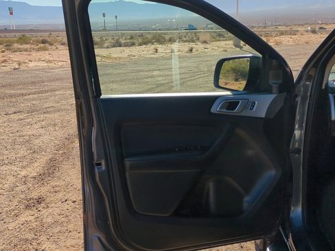 Used 2019 Ford Ranger XLT w/ FX4 Off-Road Package image 13