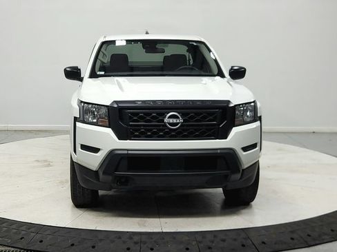 Used 2024 Nissan Frontier S w/ Technology Package AWD/4WD image 3