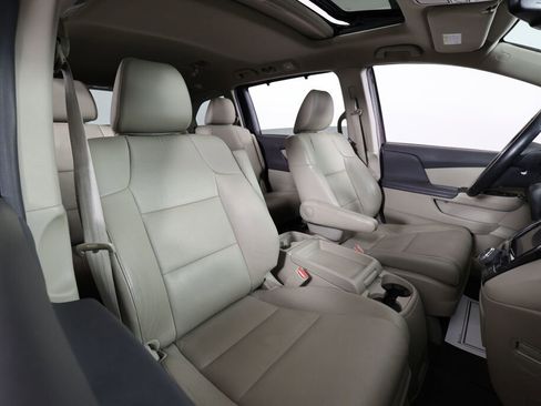 Used 2014 Honda Odyssey EX-L image 23