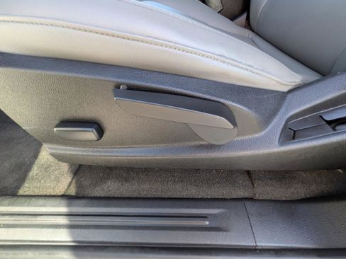 Used 2018 Chevrolet Colorado W/T w/ WT Convenience Package image 16