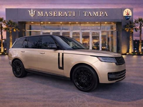 Used 2024 Land Rover Range Rover SE image 1