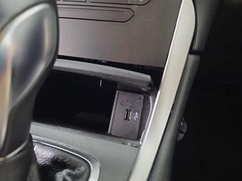 Used 2016 Ford Edge SEL w/ Class II Trailer Tow Package image 26