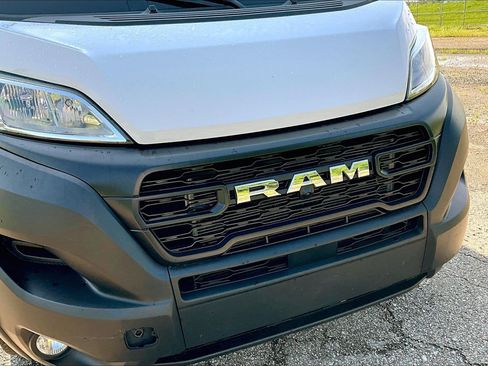 Used 2023 RAM ProMaster 2500 w/ Driver Convenience Group FWD image 27