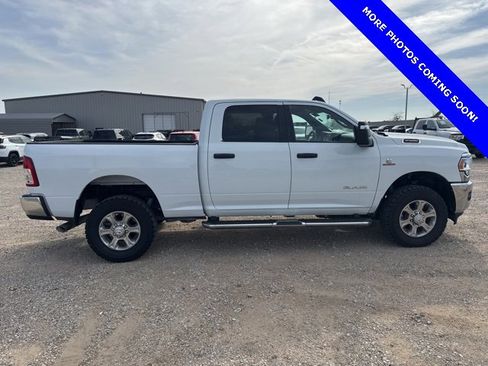 Used 2024 RAM 2500 Big Horn w/ Off Road Package image 8