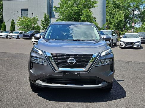 Certified 2023 Nissan Rogue SV AWD/4WD image 2