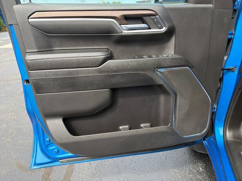 Certified 2023 Chevrolet Silverado 1500 LT Trail Boss w/ Protection Package AWD/4WD image 11