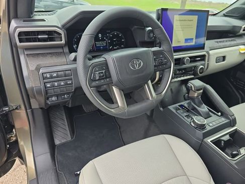 New 2026 Toyota Tacoma Limited AWD/4WD image 15