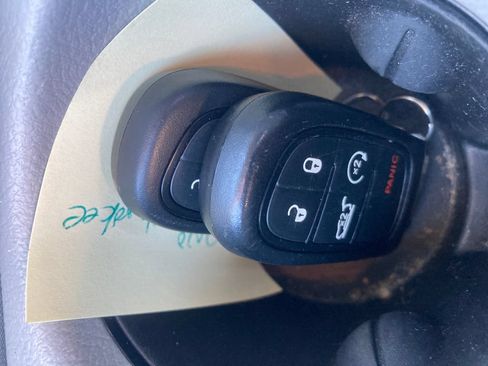 Used 2020 Jeep Cherokee Limited AWD/4WD image 33