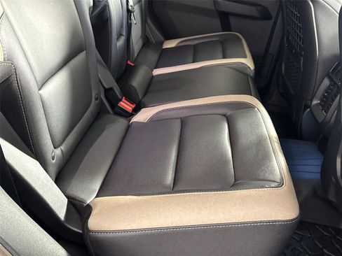Used 2025 Ford Bronco Big Bend w/ Black Diamond Package AWD/4WD image 14