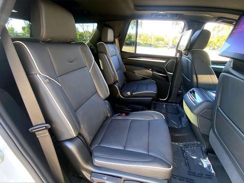 New 2026 Cadillac Escalade Sport image 32