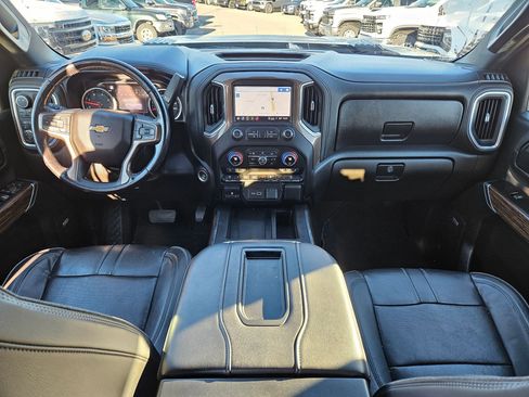 Used 2022 Chevrolet Silverado 3500 High Country w/ Z71 Off-Road Package image 30