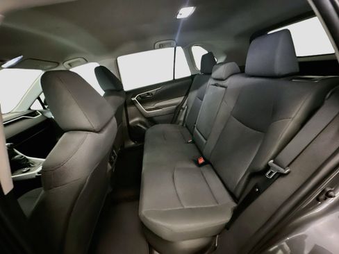 Used 2025 Toyota RAV4 LE AWD/4WD image 29