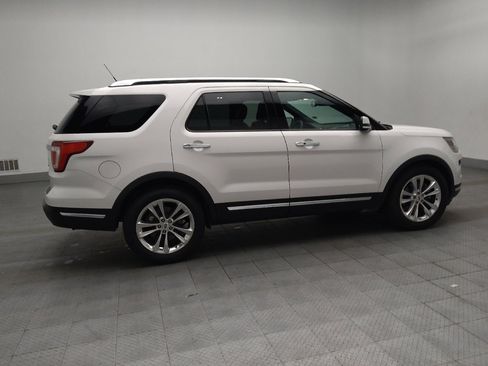 Used 2019 Ford Explorer Limited w/ Ford Safe & Smart Package image 10