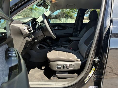 Certified 2023 Chevrolet TrailBlazer LT AWD/4WD image 12