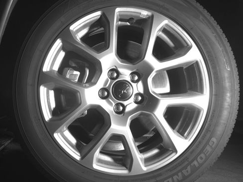 Used 2025 Jeep Compass Limited image 12