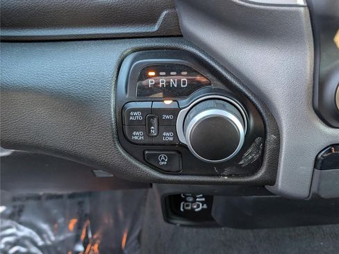 Used 2022 RAM 1500 Big Horn AWD/4WD image 23