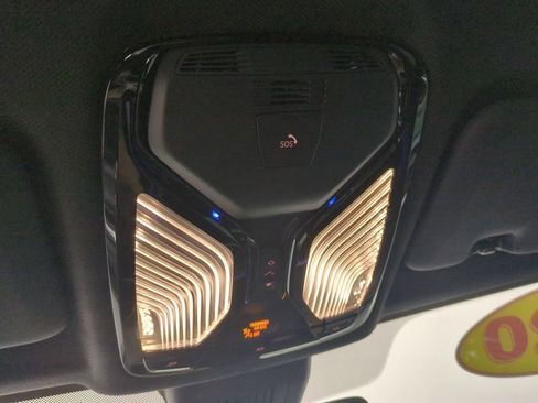 Used 2020 BMW X5 sDrive40i w/ Convenience Package image 25