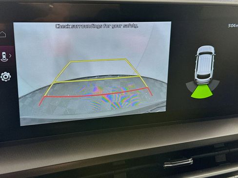 Used 2025 Kia Telluride S image 23