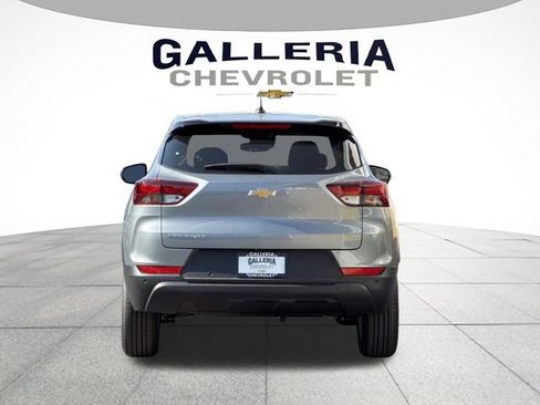 New 2026 Chevrolet TrailBlazer LS w/ LS Convenience Package FWD image 6