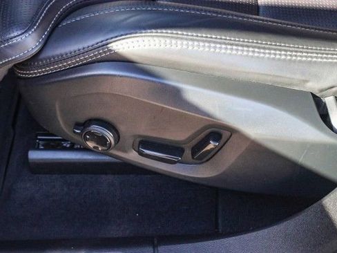 Used 2023 Volvo XC60 B5 Ultimate w/ Climate Package image 21