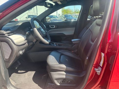 Used 2025 Jeep Compass Limited AWD/4WD image 27