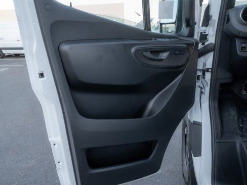New 2025 Mercedes-Benz Sprinter 2500 image 14