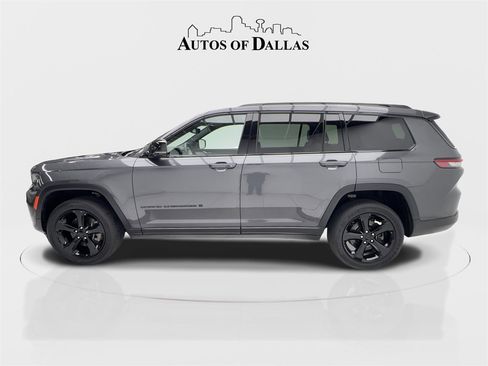 Used 2023 Jeep Grand Cherokee L Laredo image 6