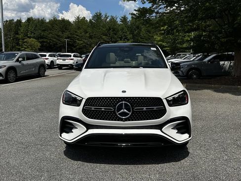 Certified 2025 Mercedes-Benz GLE 450e 4MATIC image 3