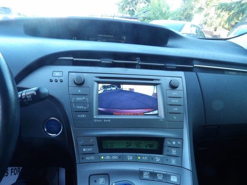 Used 2013 Toyota Prius Persona Series image 8