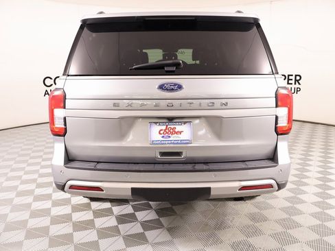 Used 2023 Ford Expedition Max XLT image 23