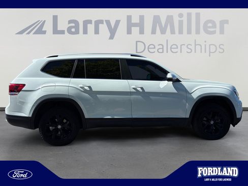 Used 2018 Volkswagen Atlas SE AWD/4WD image 6