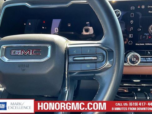 Used 2024 GMC Canyon AT4 AWD/4WD image 13