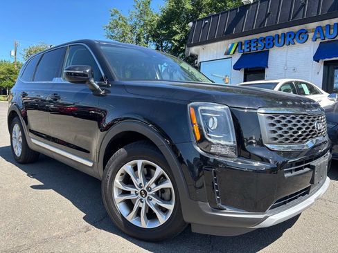 Used 2020 Kia Telluride LX AWD/4WD image 2