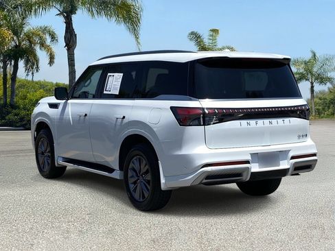 Certified 2026 INFINITI QX80 Pure w/ Cargo Package AWD/4WD image 3