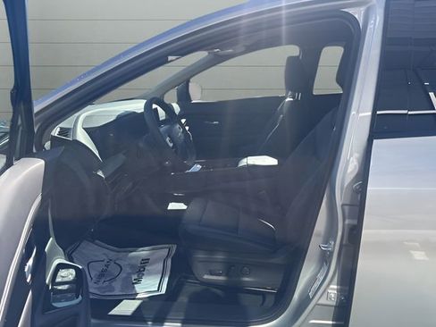 New 2025 Nissan Murano SV image 14