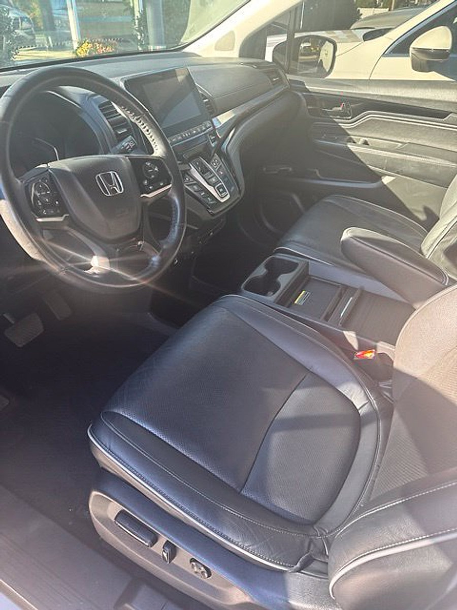 Used 2024 Honda Odyssey Elite image 6